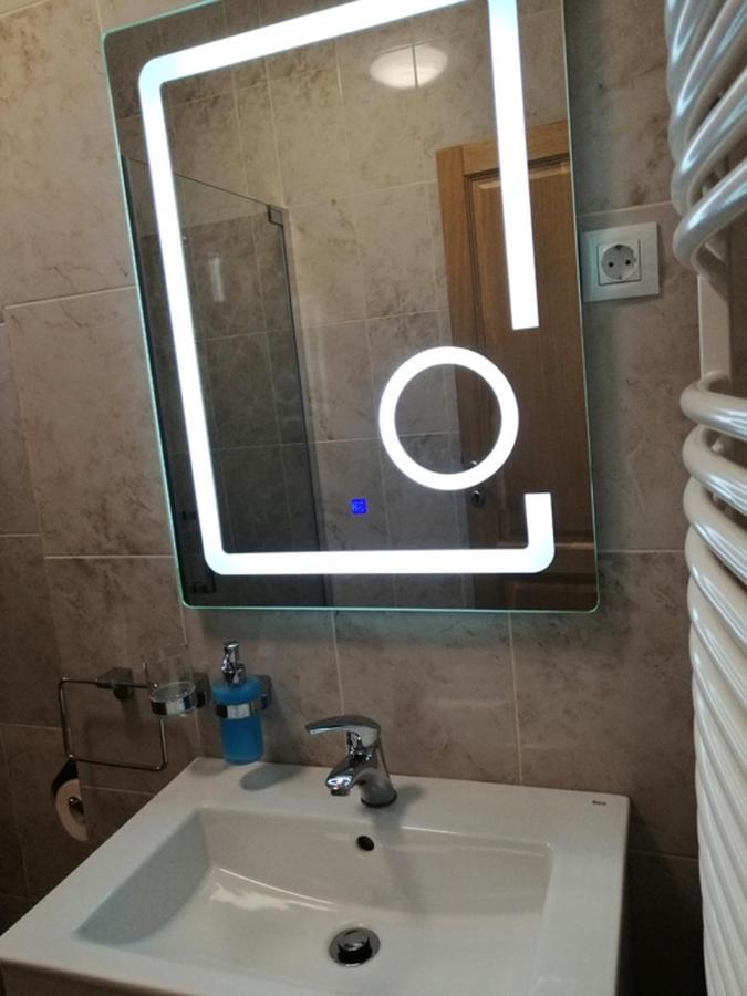 Check-In Kaya Otel Sibiu Dış mekan fotoğraf